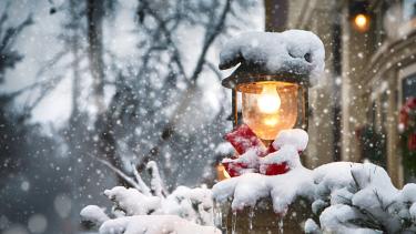 Snowy Christmas Lantern